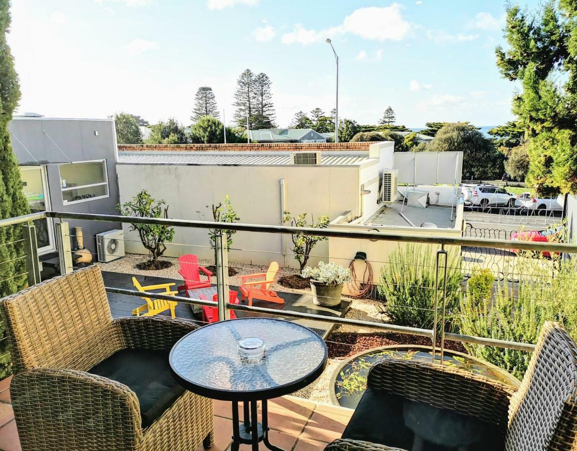 Phoenix Apartments Lorne Exterior foto